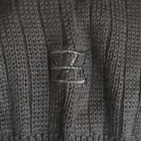 Women’s Cutter & Buck Sweater - Picture 3 of 6